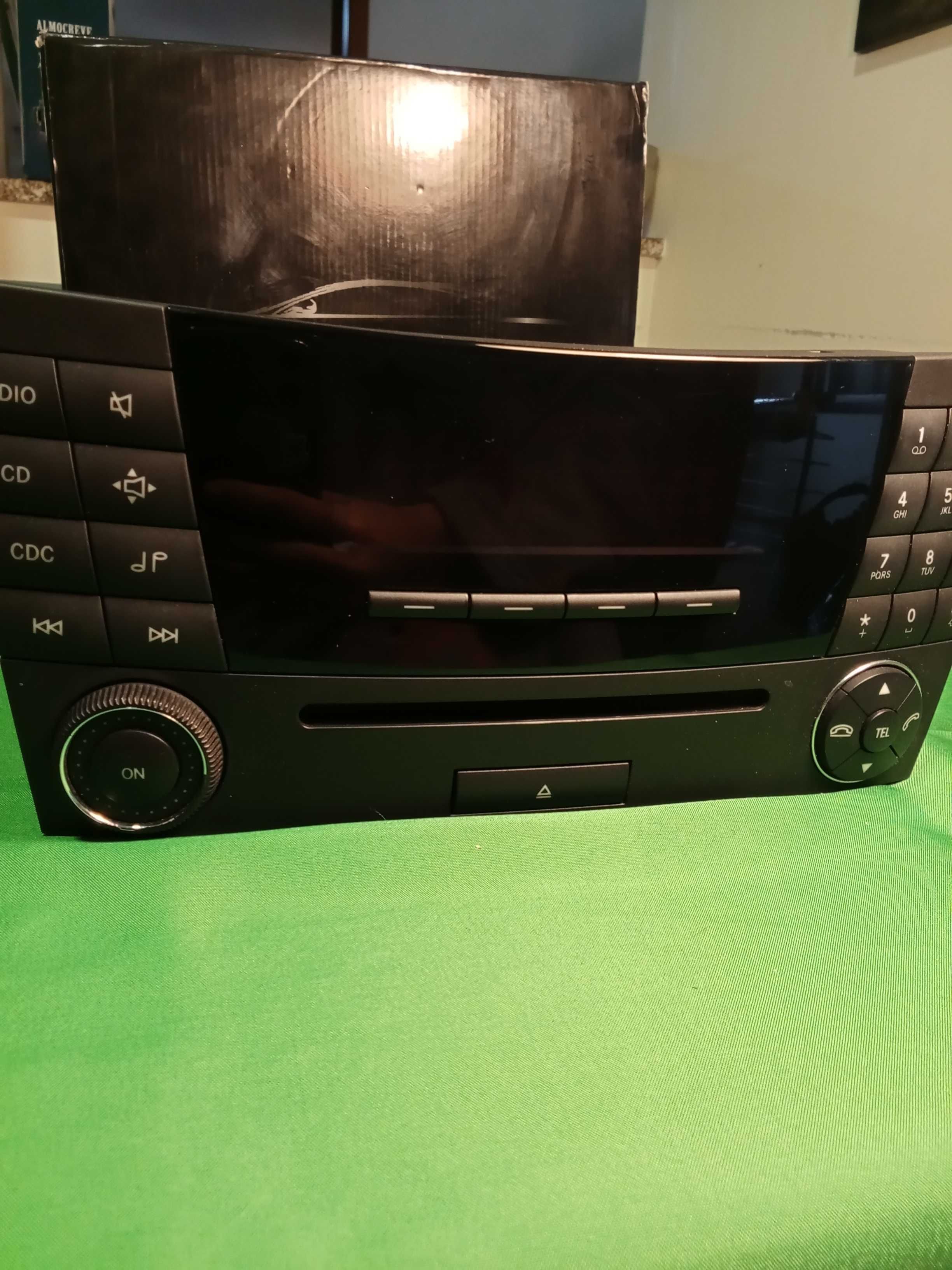 Radio para Mercedes Bluetooth modelo MF2321