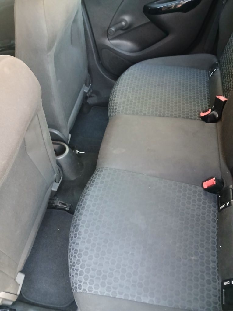 Opel e 1200cc 2015