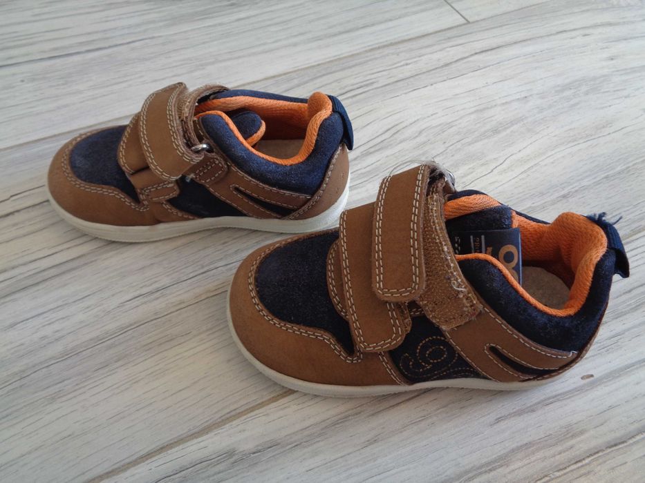 Buty buciki 21 / SPRAWNE / DARMOWA DOSTAWA / adidasy / Bobbi Shoes