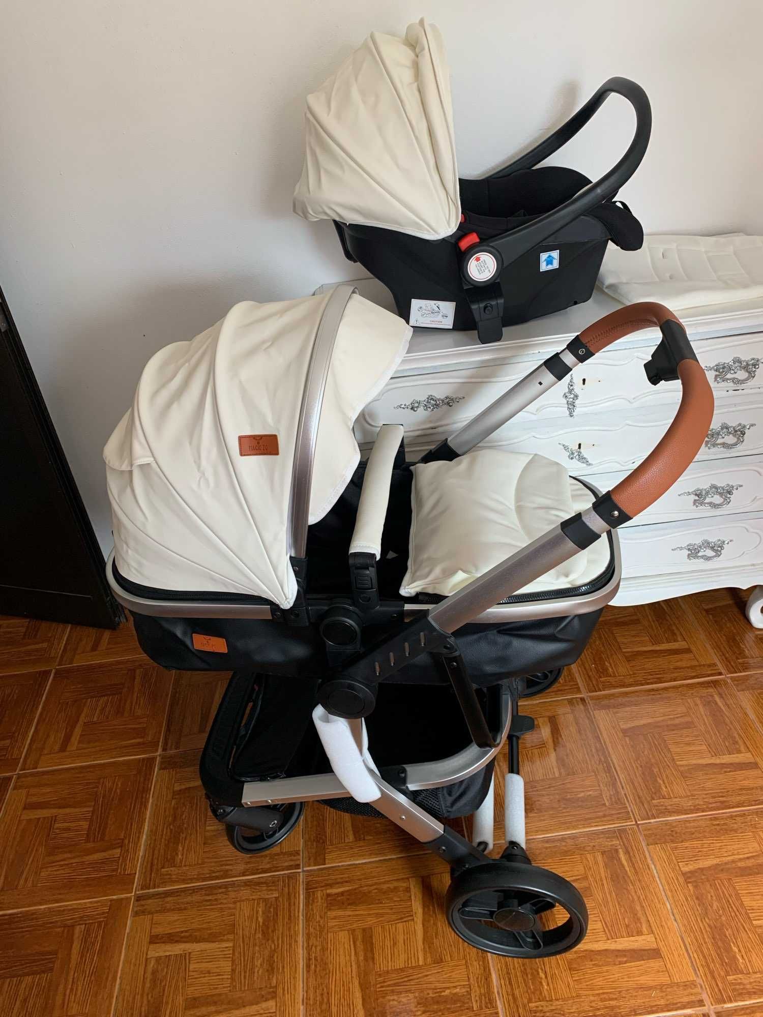 Carrinho 3-em-1 Design Stroller White