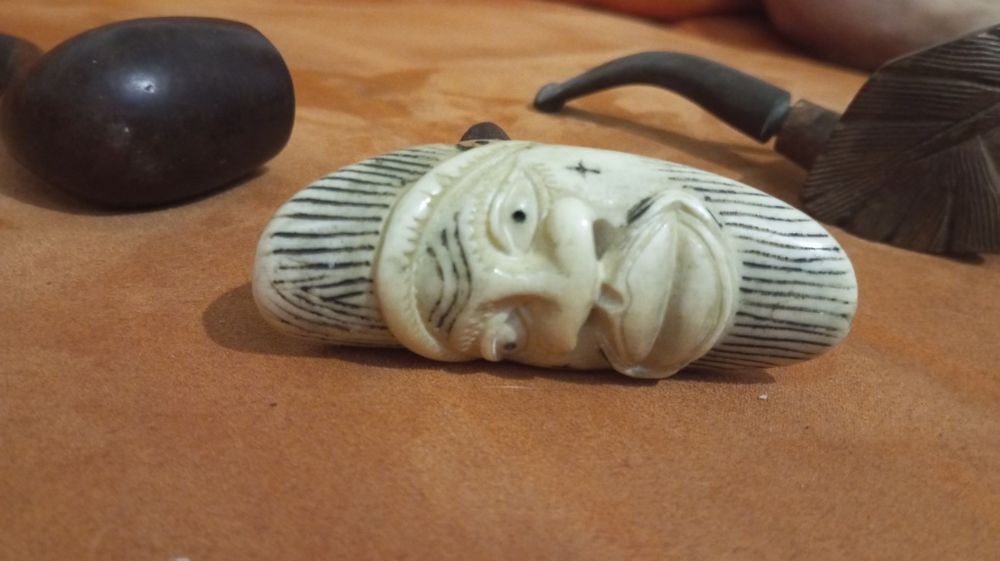 Coleção quatro cachimbos antigos trabalhados material nobre