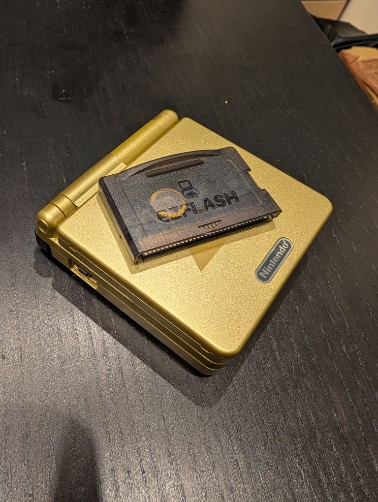 GameBoy Advanced SP Zelda + Mod Ecrã IPS + Flashcart Todos os Jogos