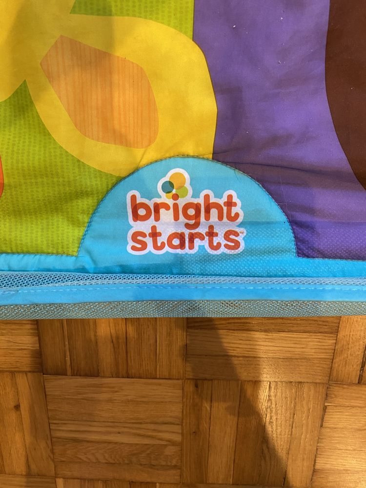 Mata edukacyjna Bright Starts