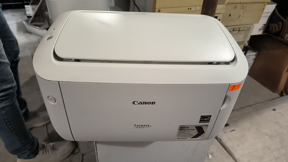 Принтери Canon i-sensys LBP6030 чистий друк