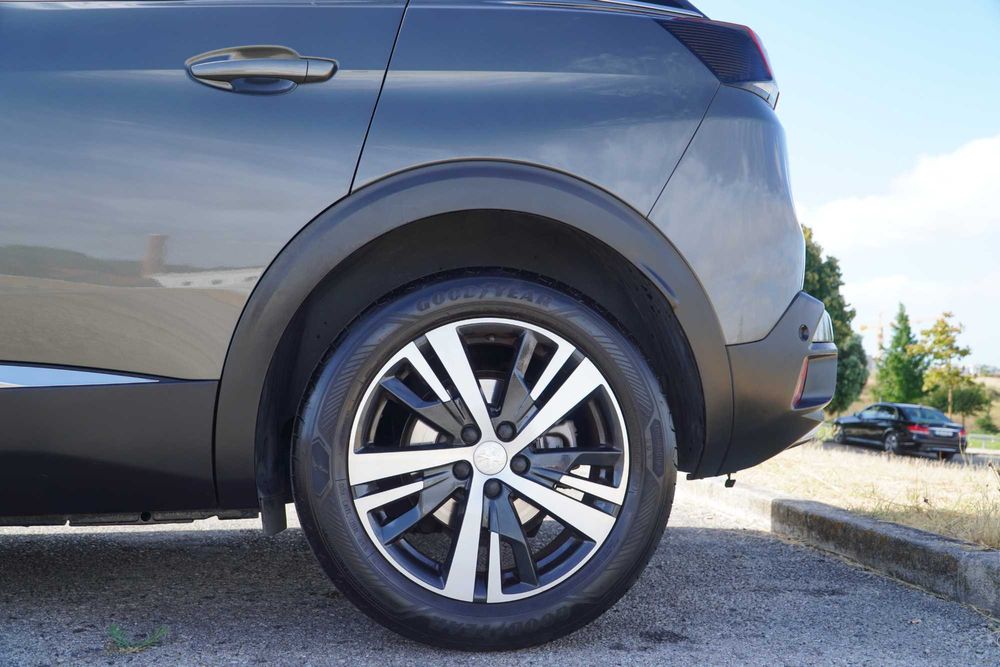 Peugeot 3008 1.5 BlueHDi 130cv GTLine