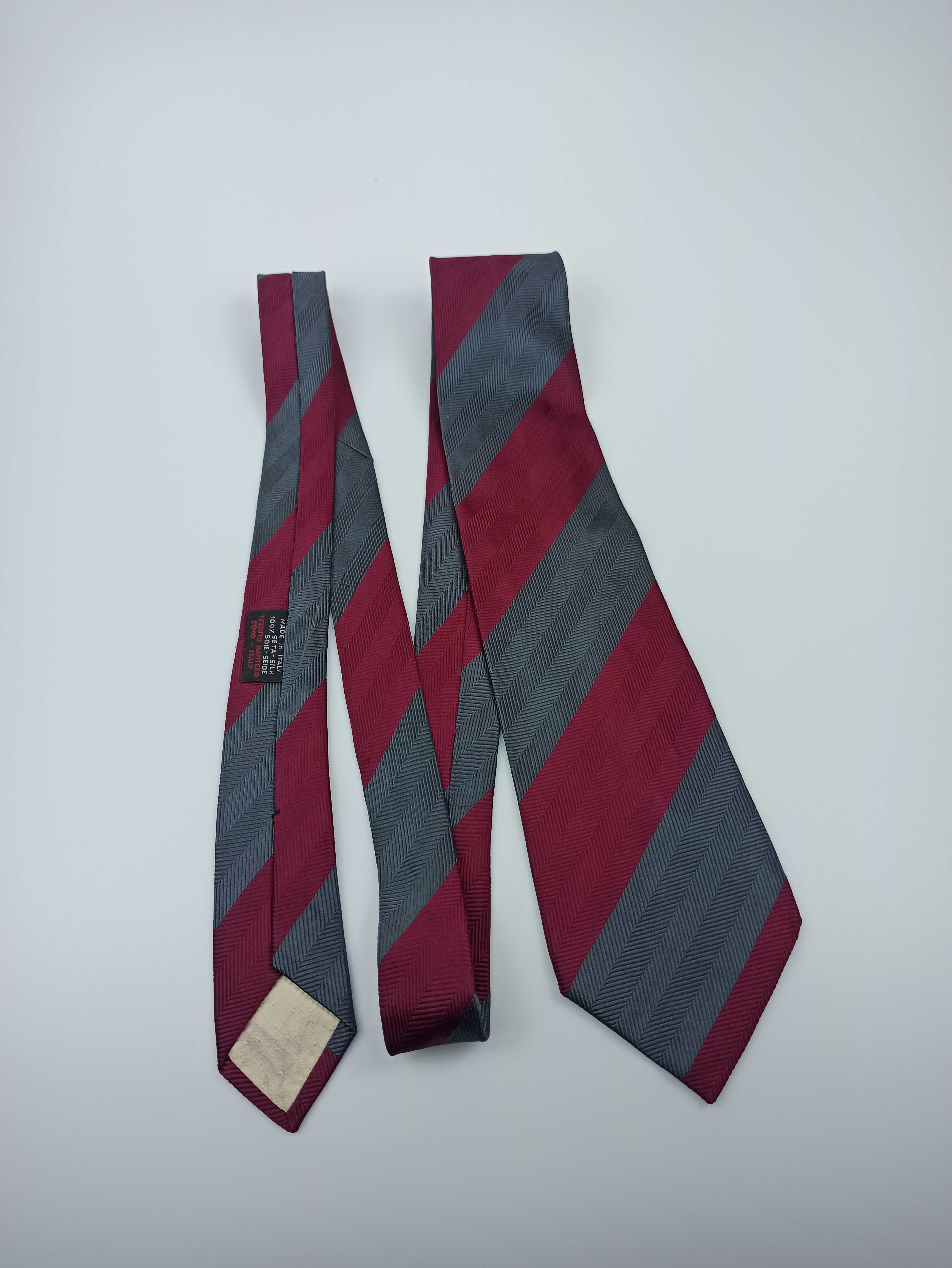 Gianfranco Ferre jedwabny krawat w paski bordowy gf08