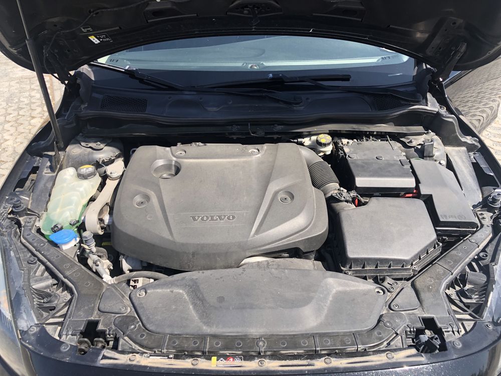 Volvo V40 D2 120 CV
