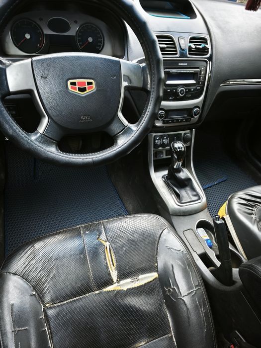 Geely emgrand ec7