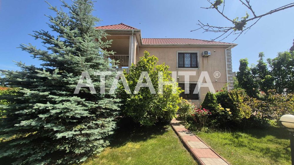 Двухэтажный дом вблизи моря в Вапнярке