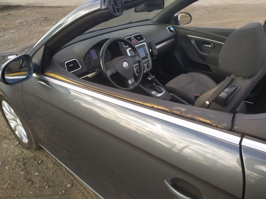 VW EOS 2.0 TDi DSG Łopatki BiXenon Skrętny PDC  Navi WEBASTO !