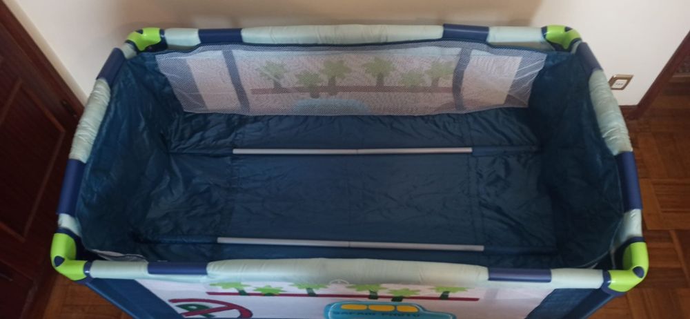 Cama de viagem criança