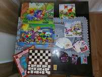 Zestaw gier, puzzli i kart Kubuś Puchatek Looney Tunes Monster High