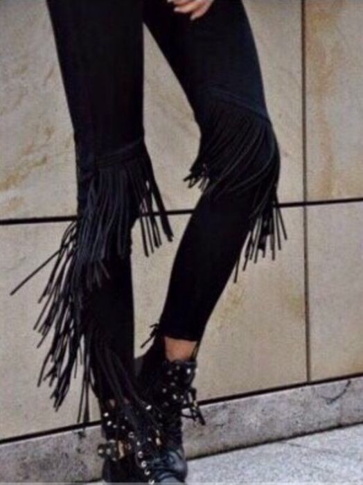 Spodnie z fredzlami- mohito Anja Rubik