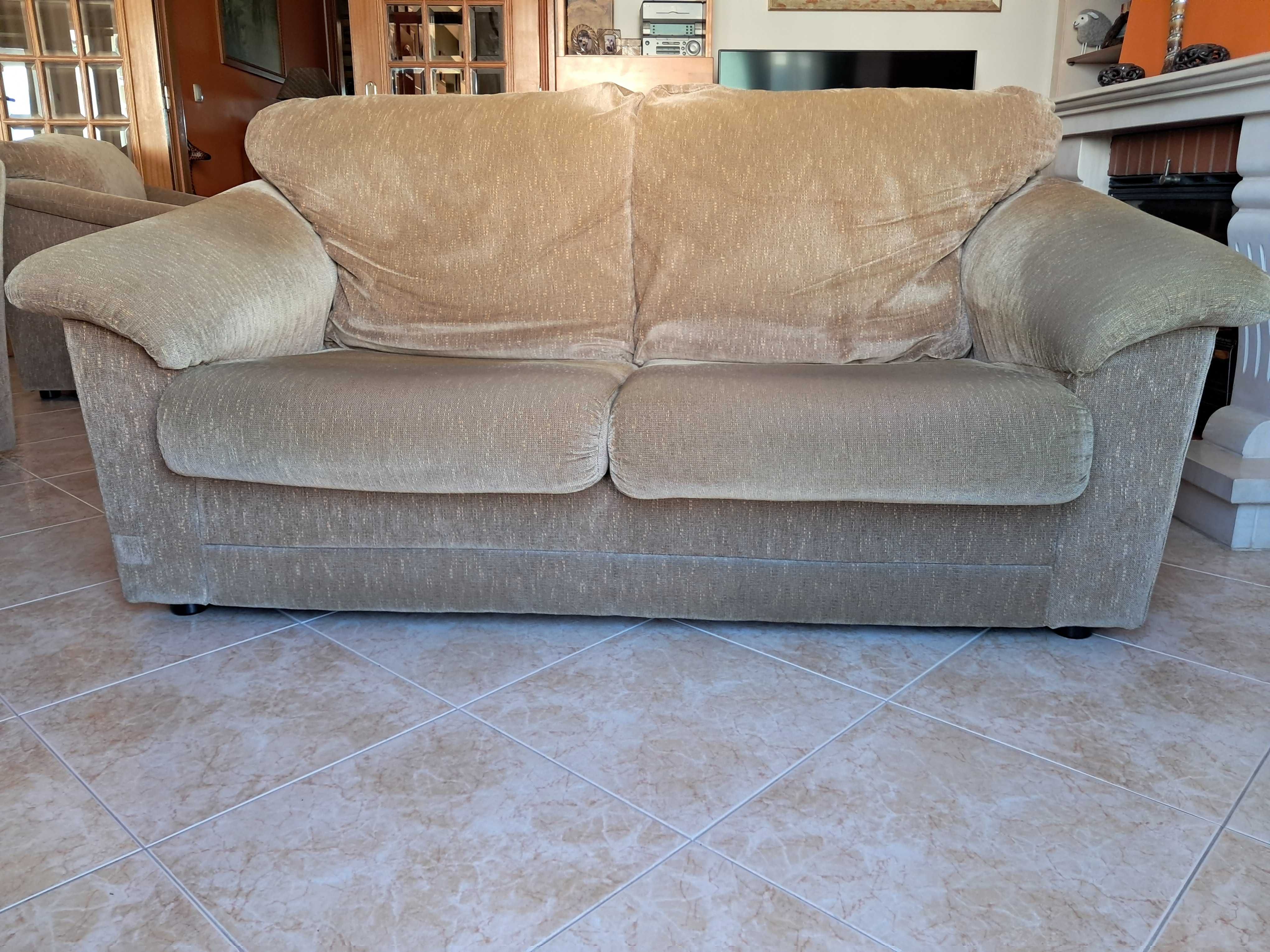 Conjunto de sofás