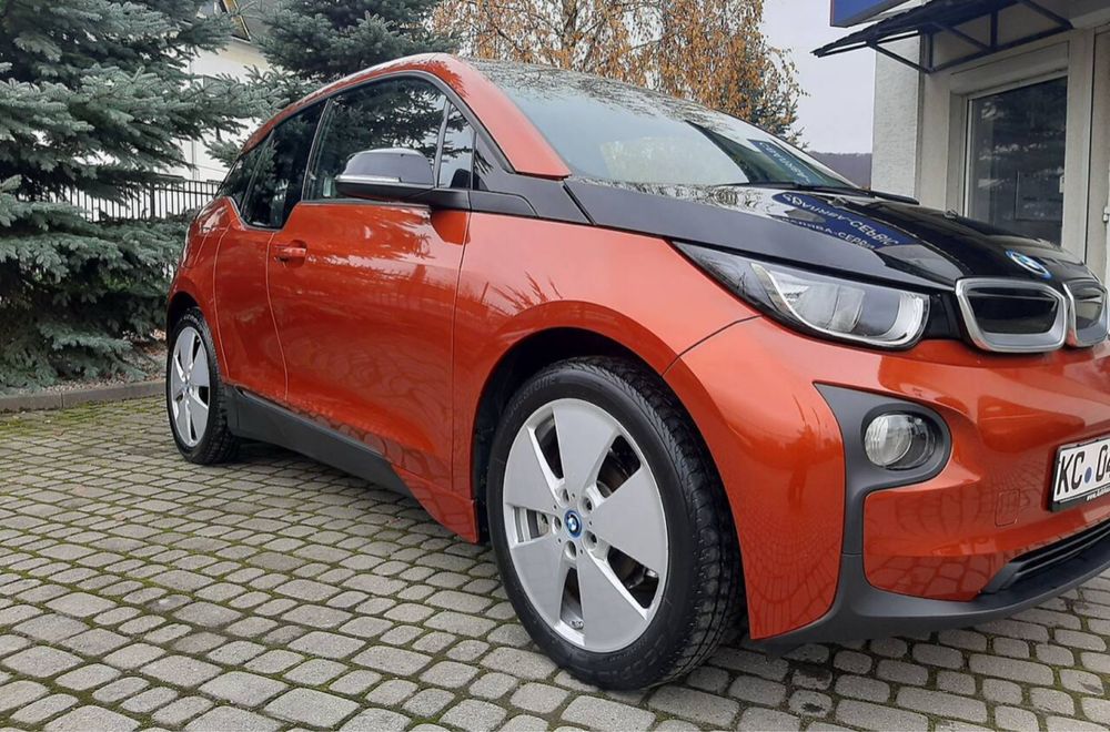 BMW I3 2015 елктромобіль 140 км