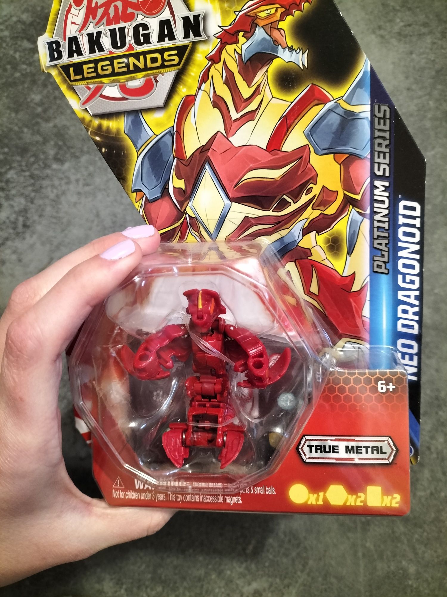 NOWA Figurka Bakugan Legends - Kula True Metal Platinum Neo Dragonoid