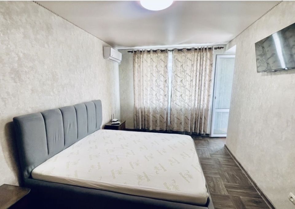 Здам 1 кімнатну Центр