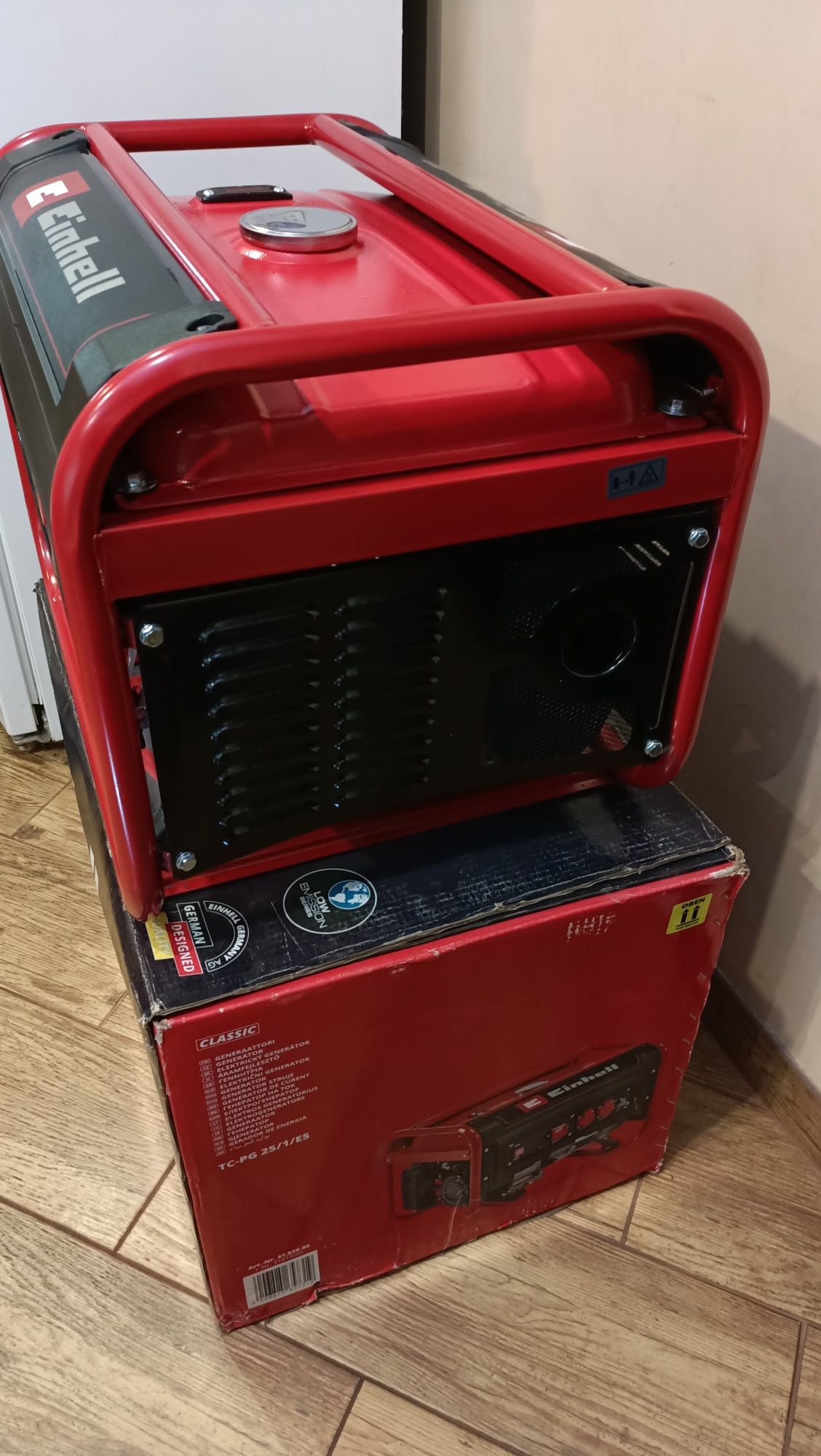 Бензиновий генератор Einhell TC-PG 25/1/E5 2.1 кВт