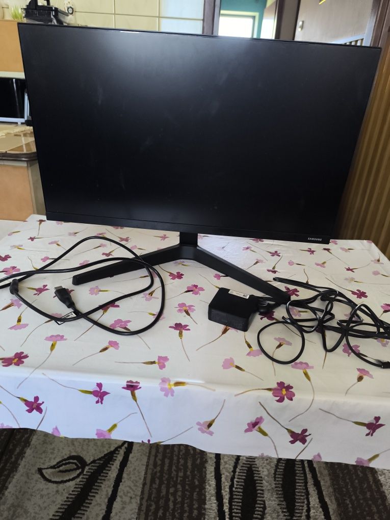 Monitor Samsung 24 cale