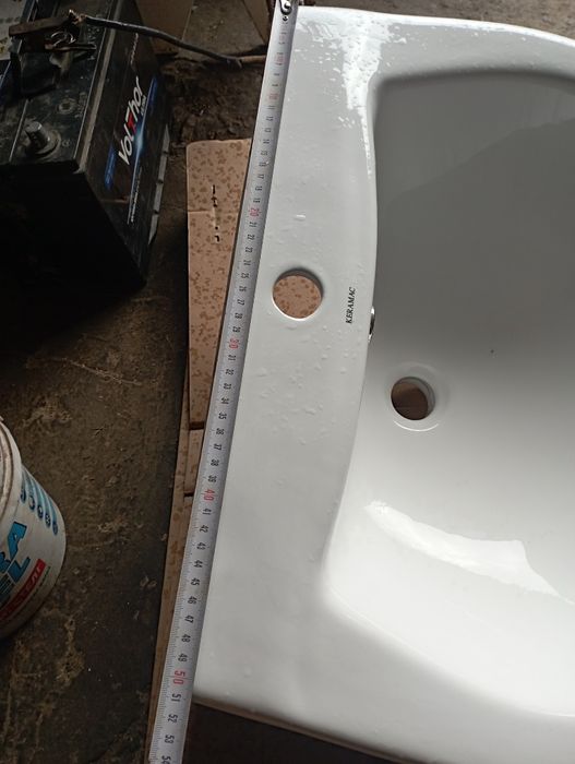 Продам умивальник з ніжкою