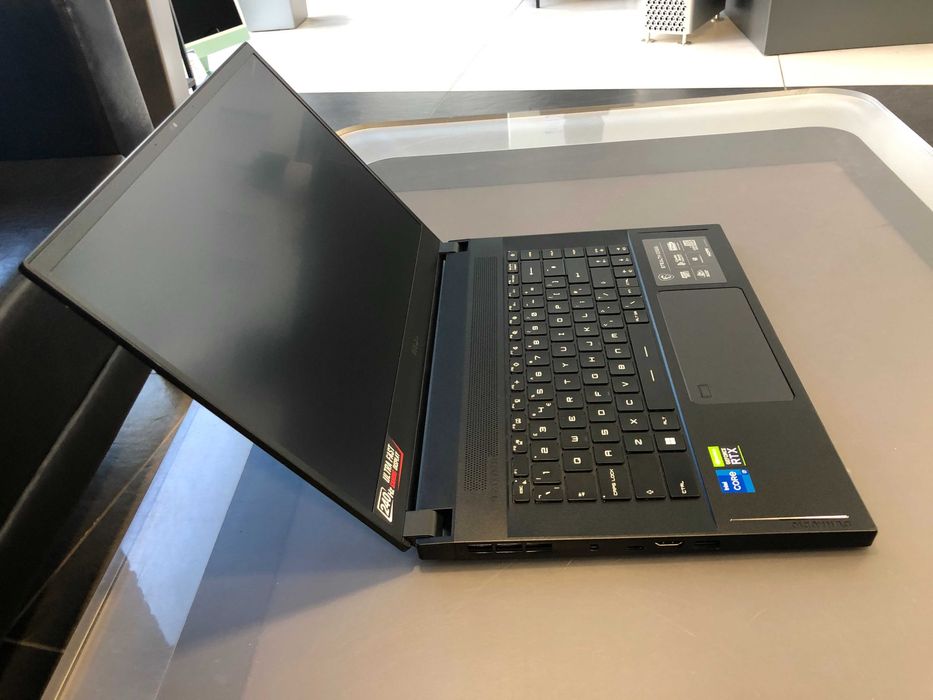 MSI GS66 Stealth 15,6 " 240Hz Intel Core i7 32 GB / 512 GB RTX 3070 TI