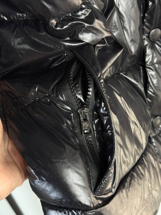 Пуховик монклер мужской