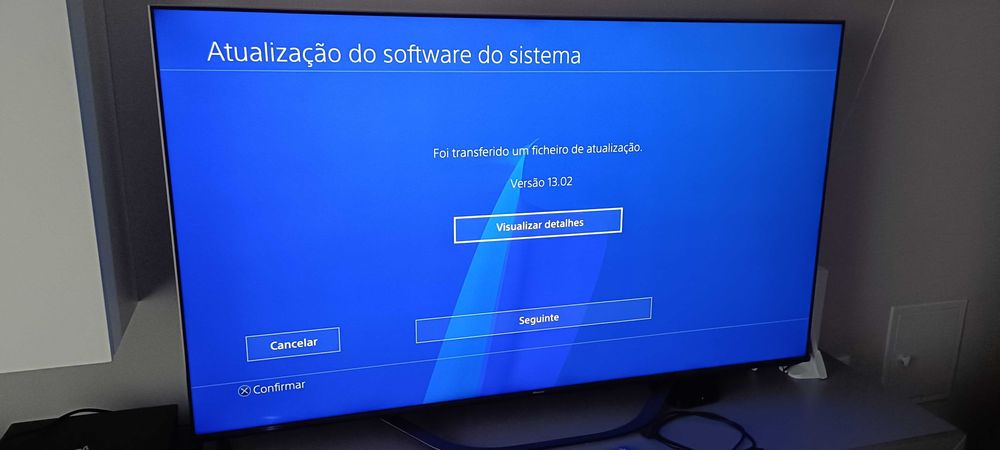 PS4 Pro 1TB - Comando original + Call of Duty