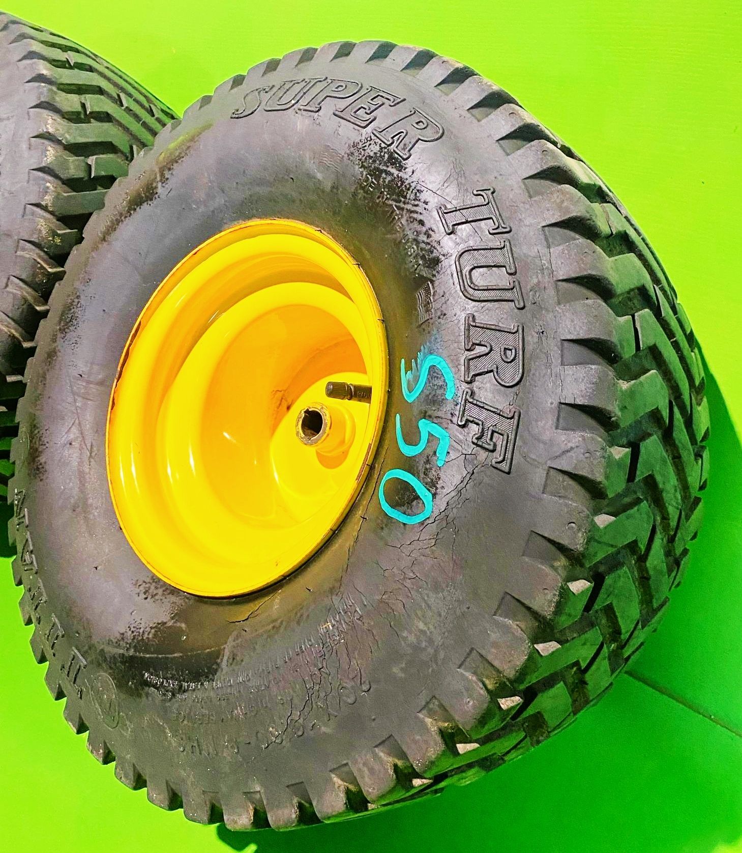 (S50) Traktorek KOSIARKA John Deere LT LTR koła tył FELGI 20x10.00-8