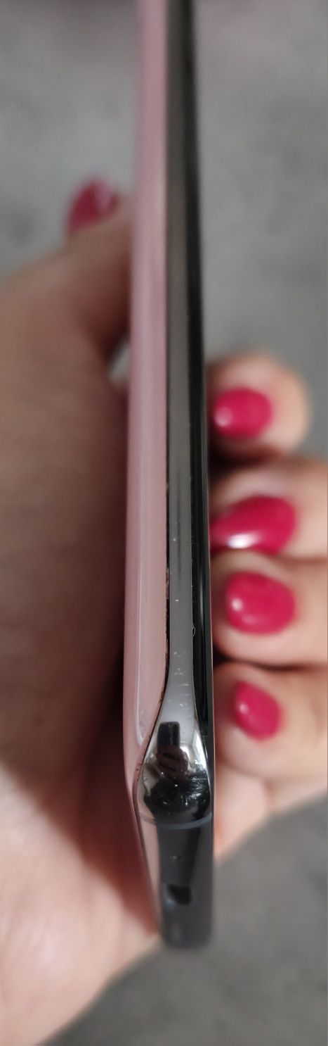Samsung Galaxy S20Fe 128 GB różowy