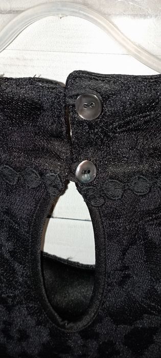 Sukienka koronkowa Papaya