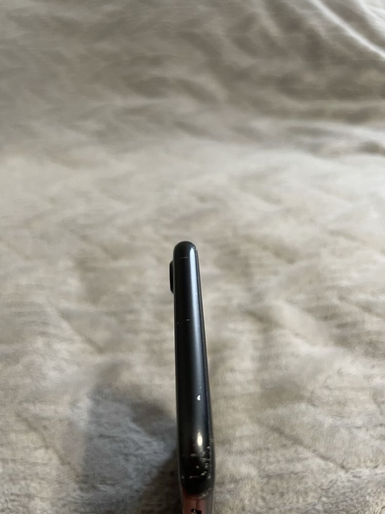 iPhone 7 128 на запчасти