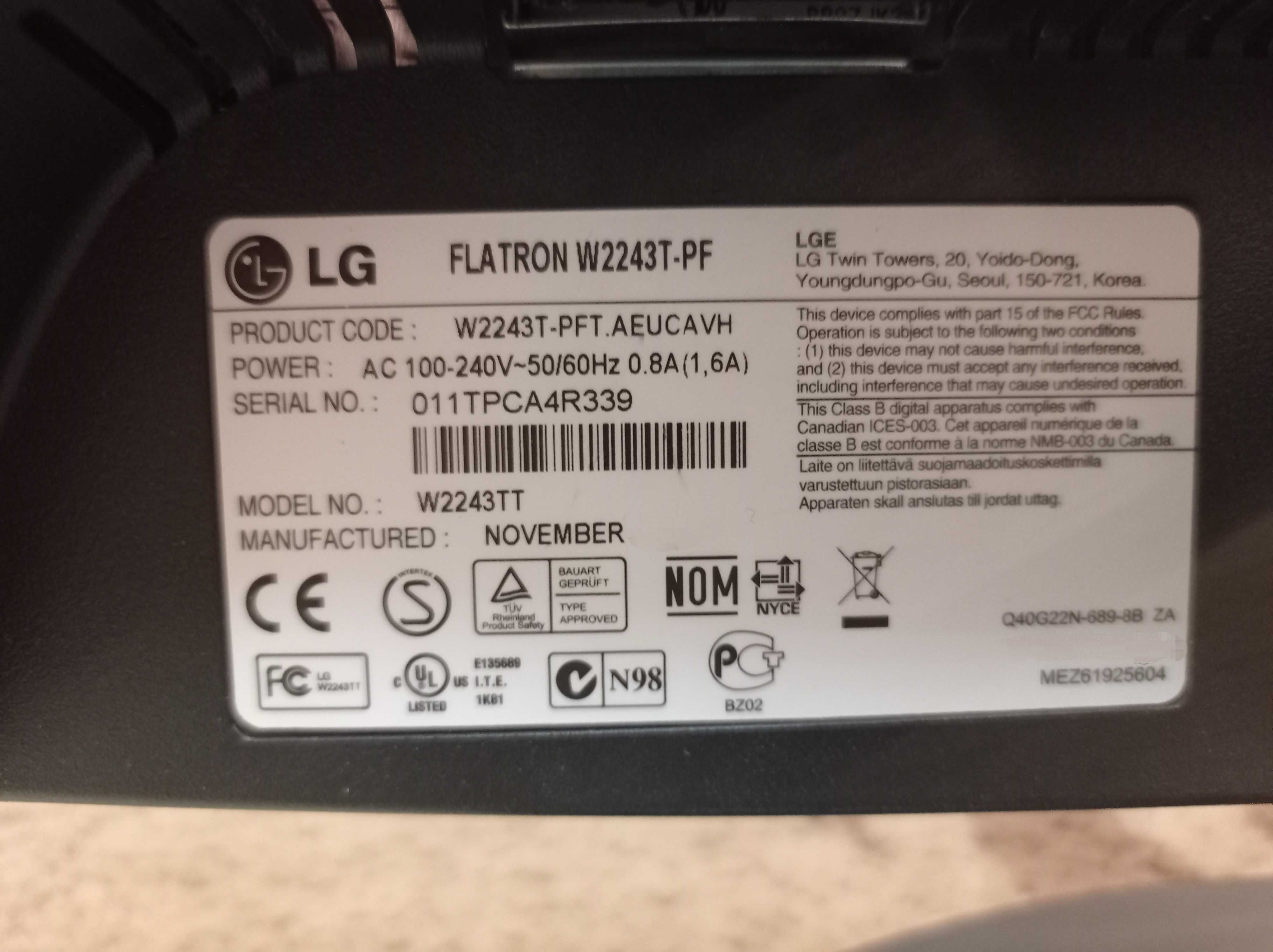 Монітор LG FLATRON W2243T-PF