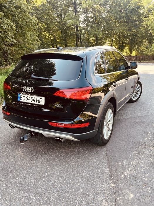 Ауді Q5 2016 року