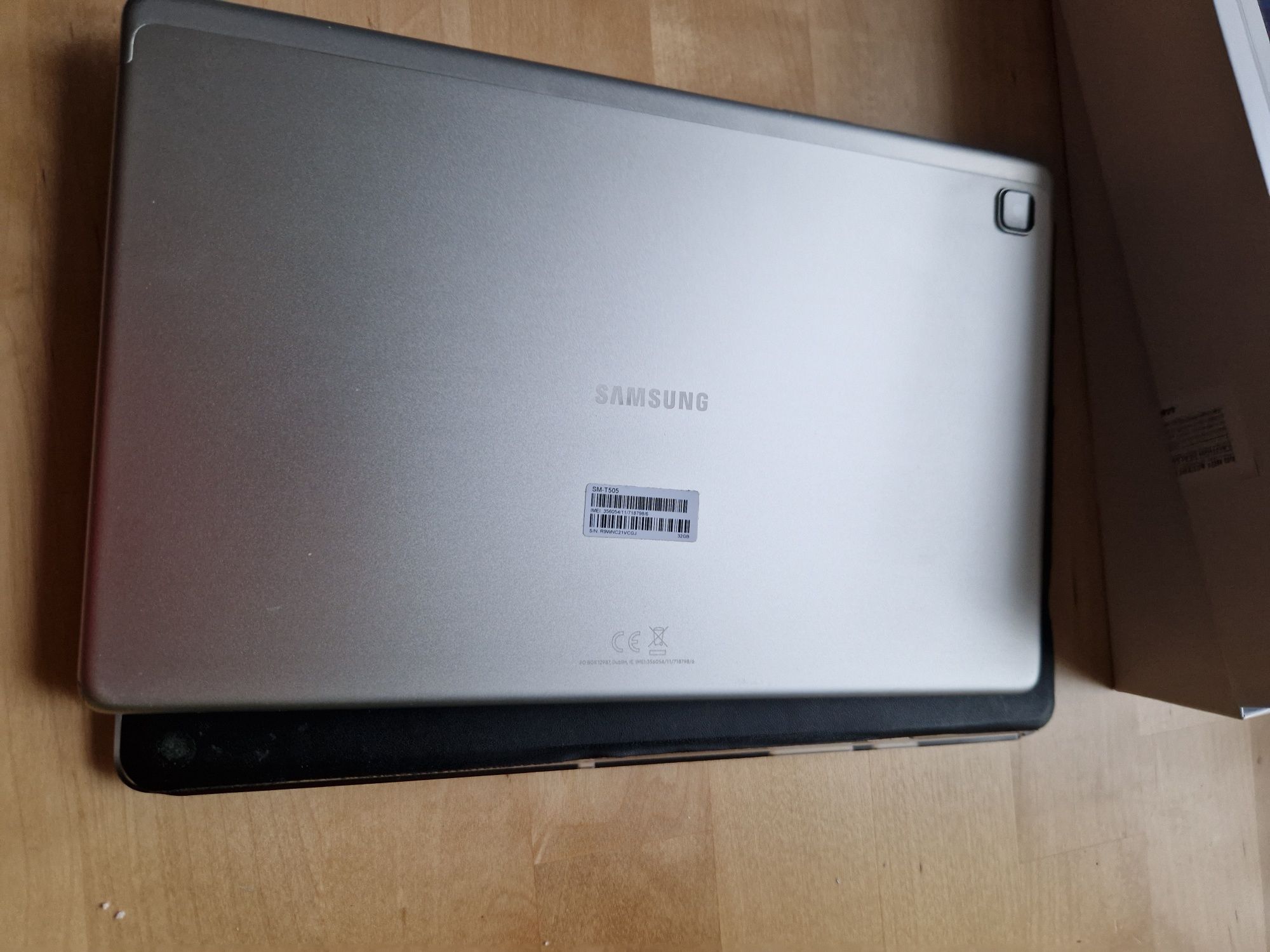 Samsung Tab A  SM-T505 lte z akcesoriami