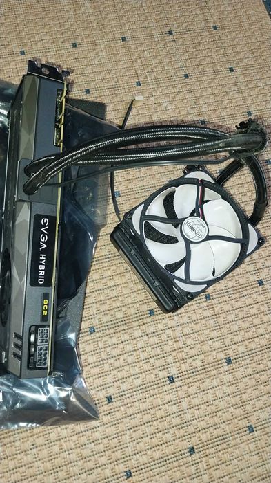 Placa de Vídeo EVGA 1080 Ti SC2 Hybrid