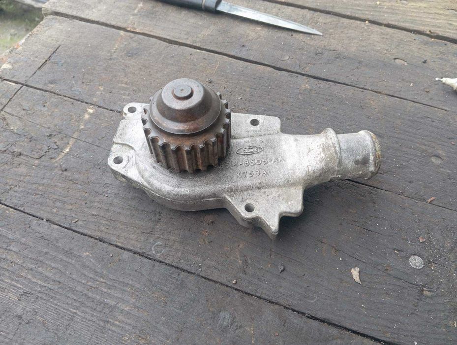 Корпус фільтра повітряного форд ескорт карбюратор моноінжектор шрот