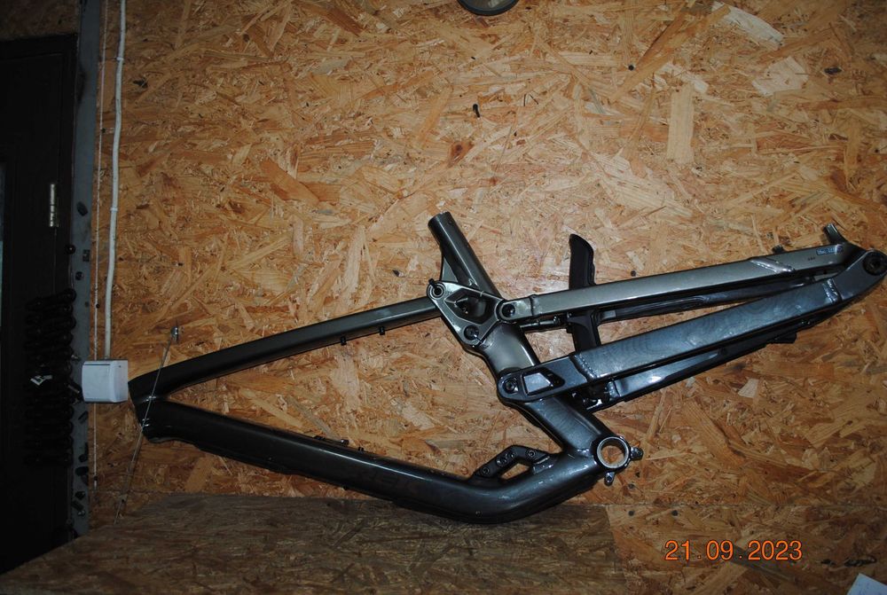 Rama TREK Slash AL Gen 6 2024 na cześci