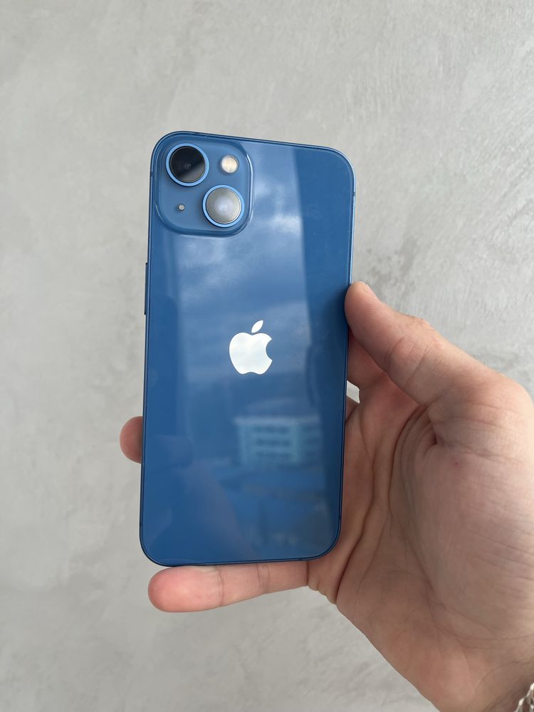 Оригінальний iphone 13 128gb neverlock 88% акб