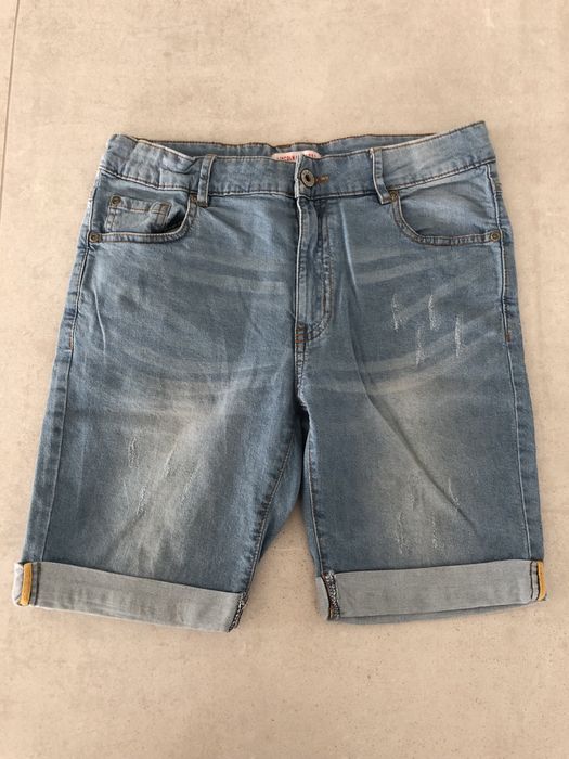 Krótkie spodenki  Linkoln & Sharks rozmiar 152