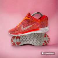 Buty Nike Free TR 5 Flyknit Bright Crimson