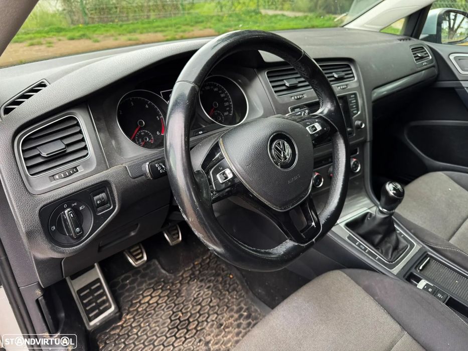 VW Golf Variant 1.6