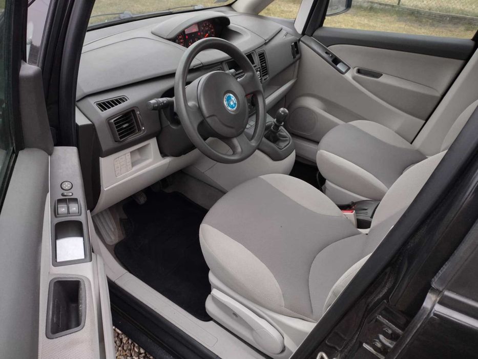 Fiat Idea  1.4 2004 Wsp.kierownicy /klimatyzacja