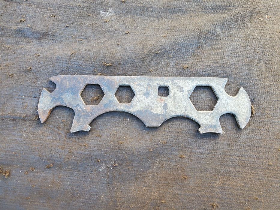 Продам Ключ семейный ключ велосипедный ключ велосипеда СССР