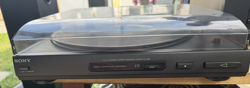 Gramofon Sony tanio