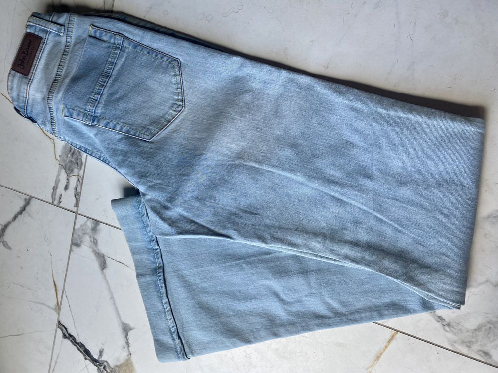 Spodnie jeans z lycra NOWE 38
