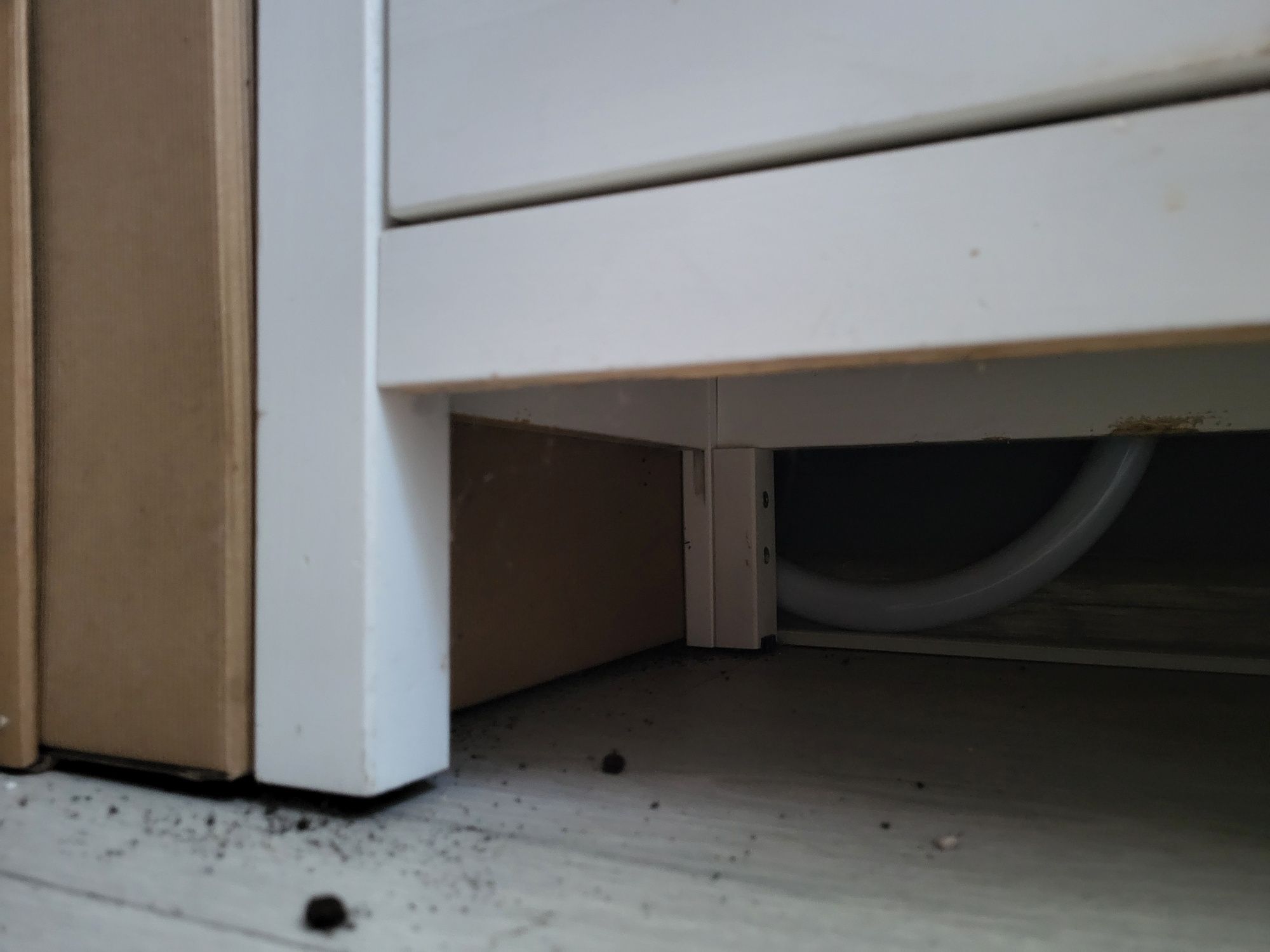 Hemnes ikea witryna szafka z szufladami półka biblioteczka Idealna
