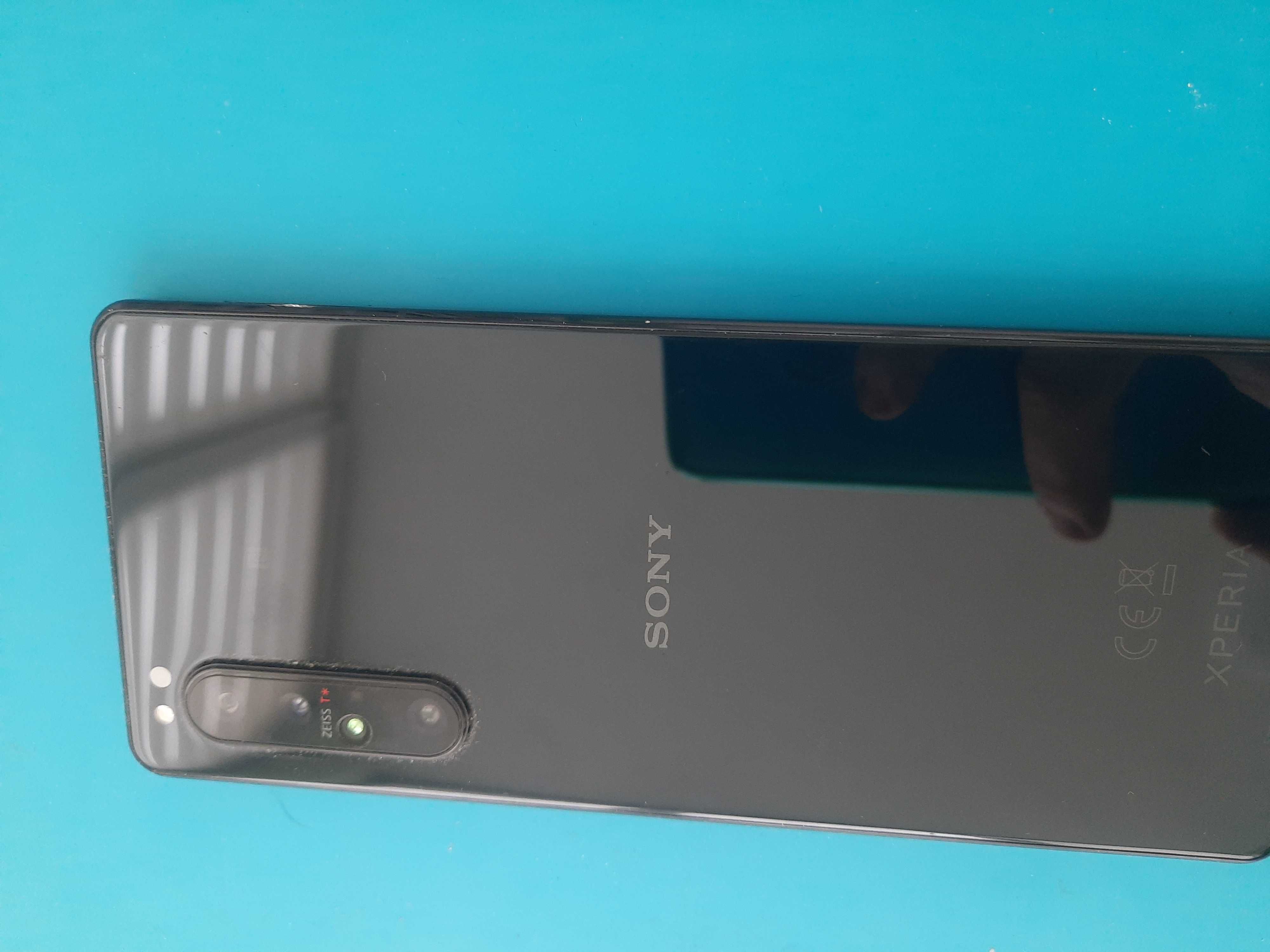 Sony Xperia 1 II 8/256 Snapdragon 865