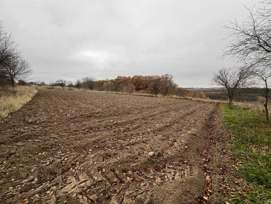 Ділянка під житлову забудову поруч з Бугом
