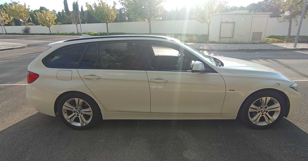 BMW 318d touring 2013