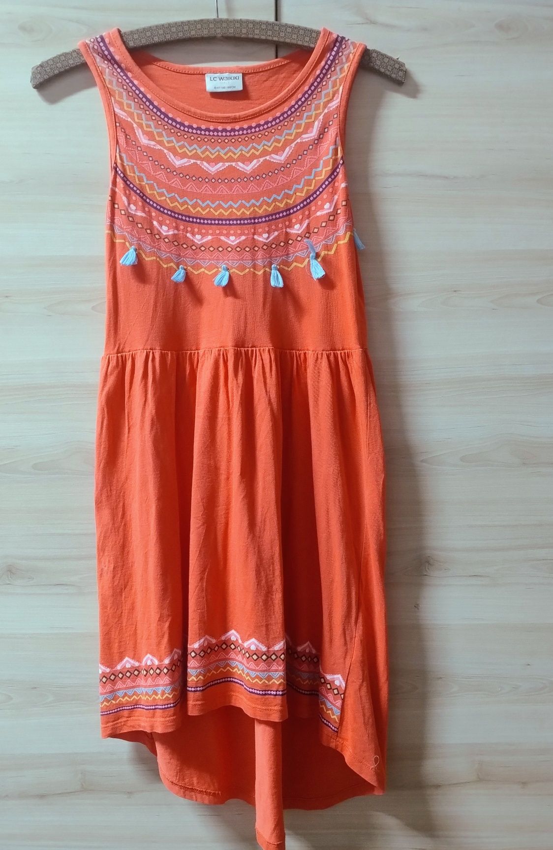 r. 140 - 146 LC waikiki Letnia sukienka z dłuższym tyłem